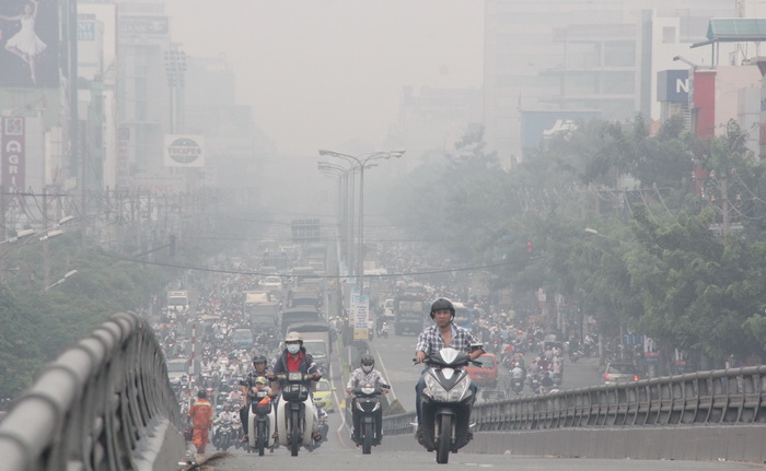 khoi bui ha noi