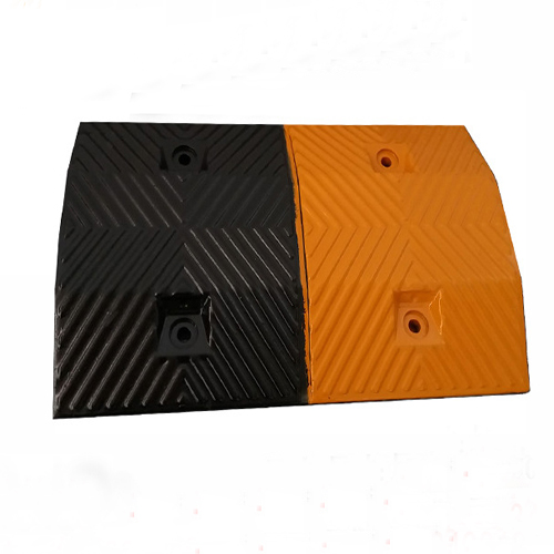 Gờ giảm tốc cao su 1000mm chịu lực 50 tấn kiểu 008 - Ảnh 5