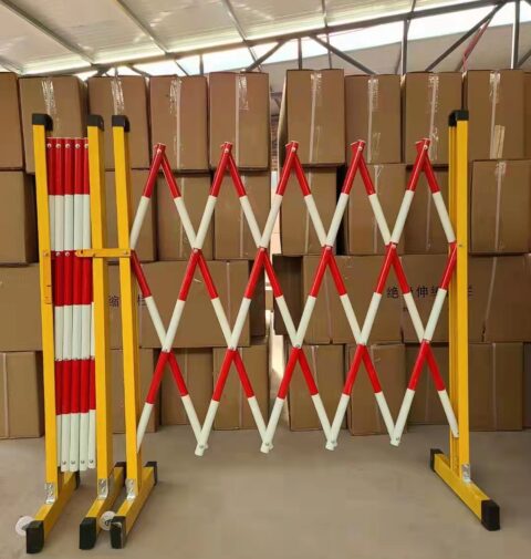 Hàng rào Nhựa thủy tinh Composite hay còn gọi là nhựa FRP, có sức chịu đựng nhiệt, độ bền cơ học cao