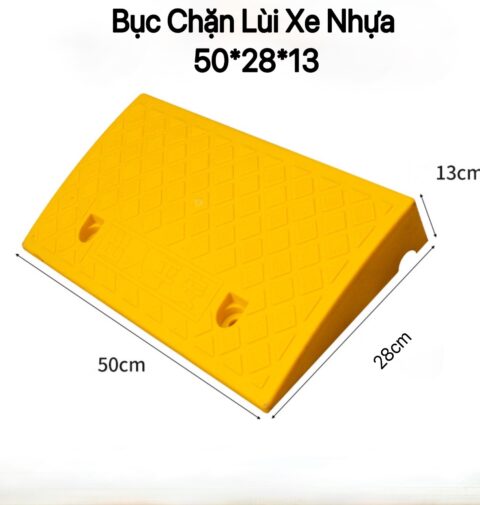 Bậc dốc nhựa kích thước 50*28*13cm bục lên xuống vỉa hè cho xe ô tô, xe máy nhựa đệm cao su tam giác chắc chắn