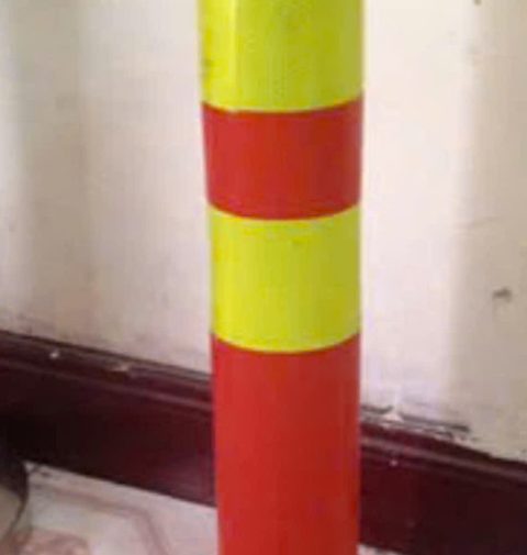 Cọc tiêu phân làn giao thông nhựa PE 45cm